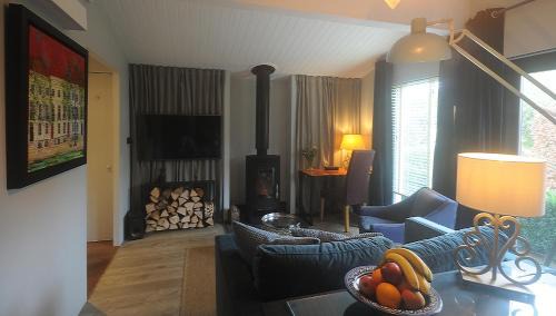 Montpellier Apartment | The Cabin