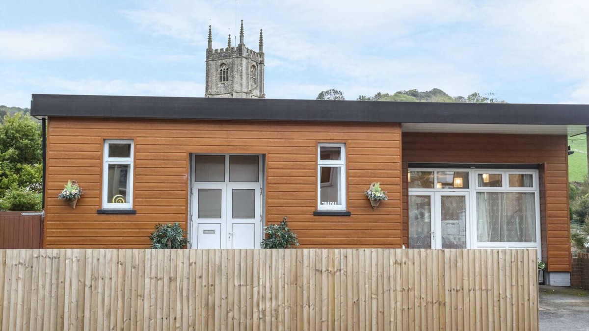Combe Martin Cottage | THE CABIN, pet friendly, character holiday cottage in Combe Martin
