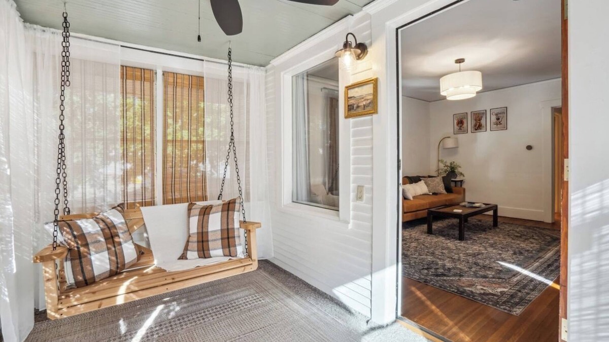 Ames House | The Caddy's Cottage S