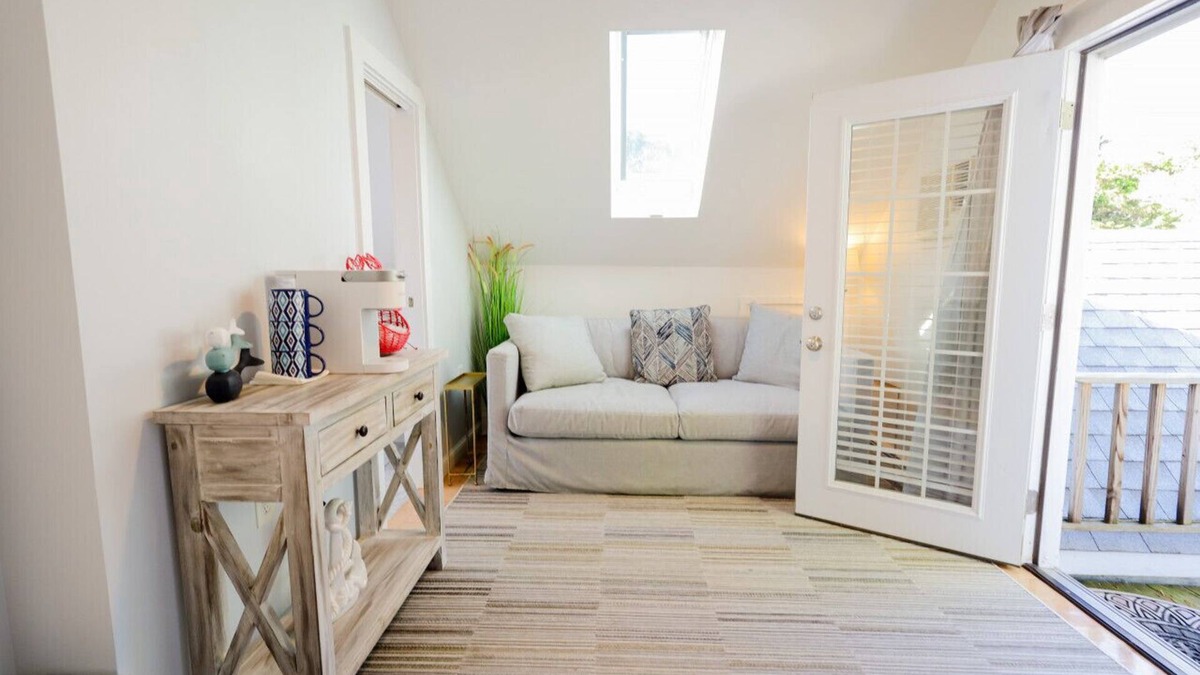 Harwich Port Condo | The Captain's Quarters Suite Unit - 10