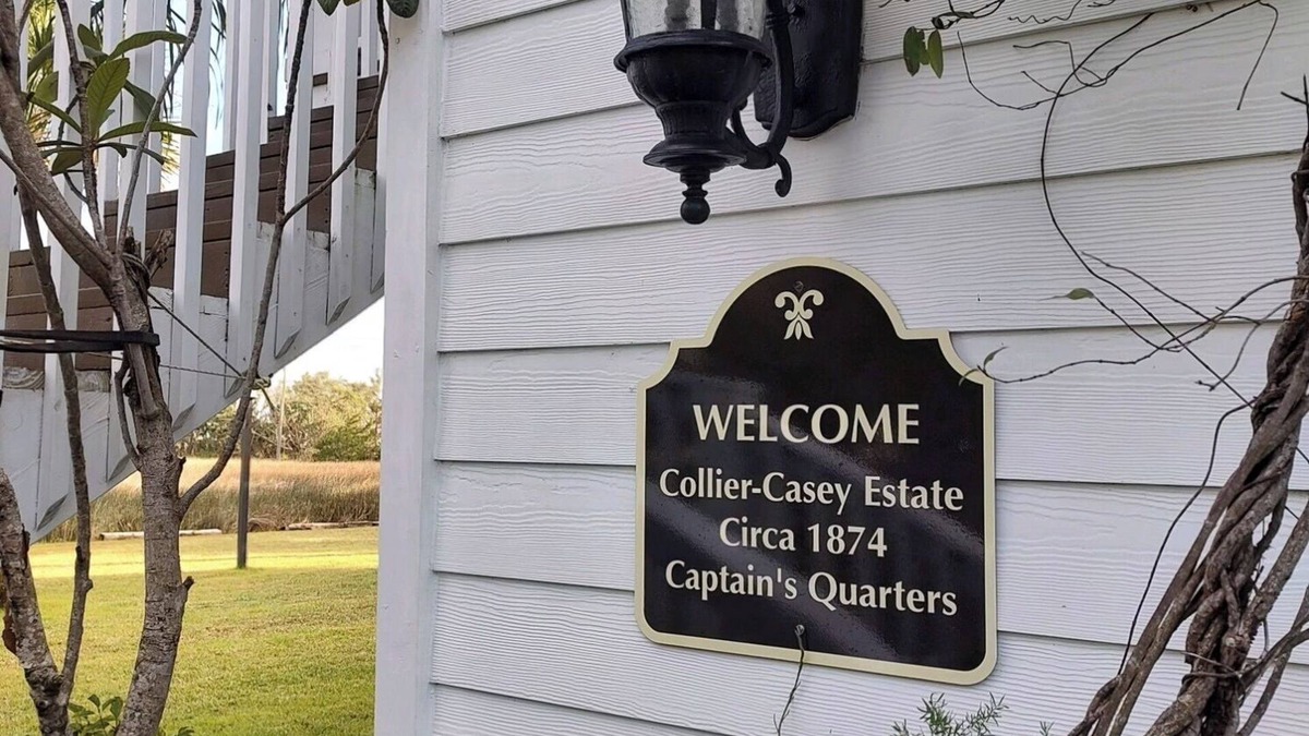 St. Marys House | The Captain's Quarters