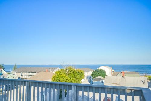 Ocean Park House | The Captain's Ship