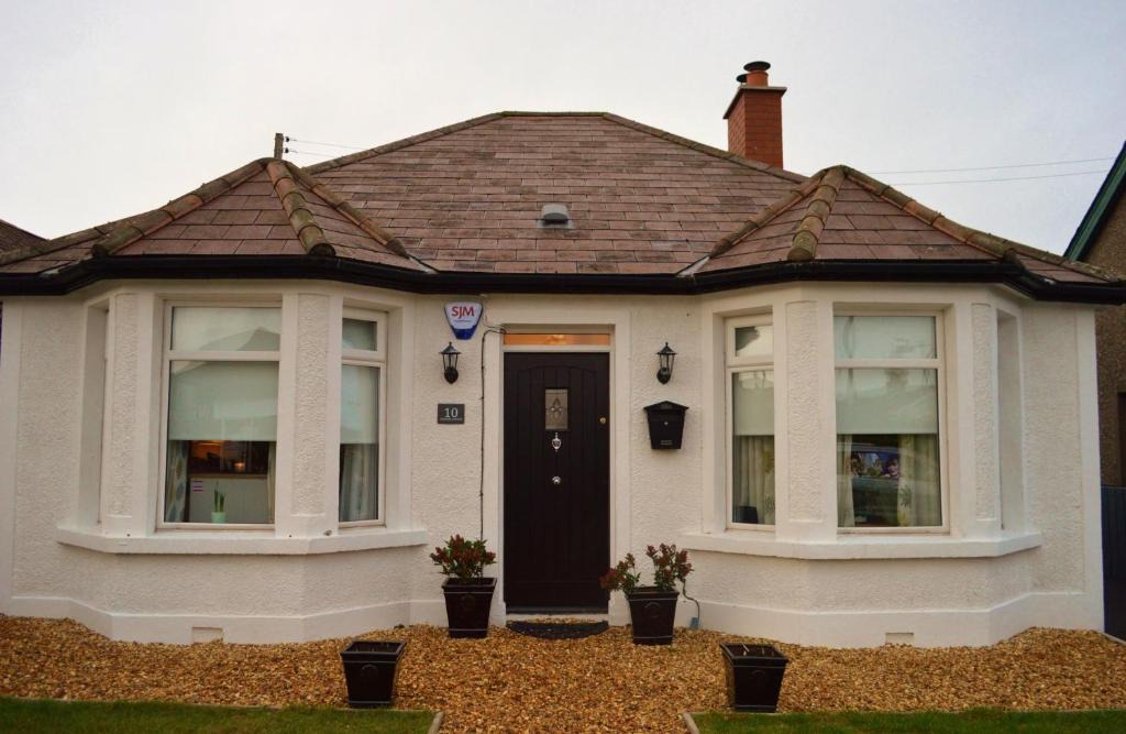 Cushendall House | The Captains Cottage, Cushendall