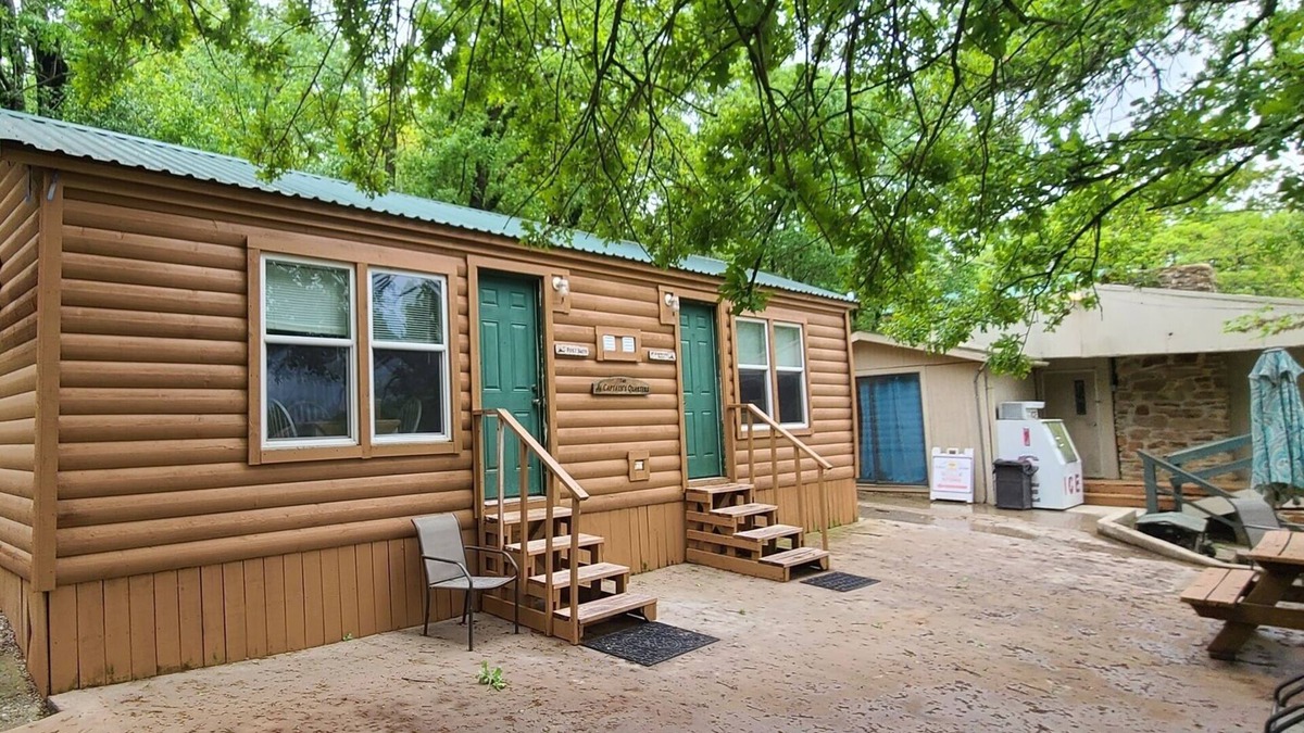 Chico Cabin | The Captains Quarters at Northside Marina & Resort