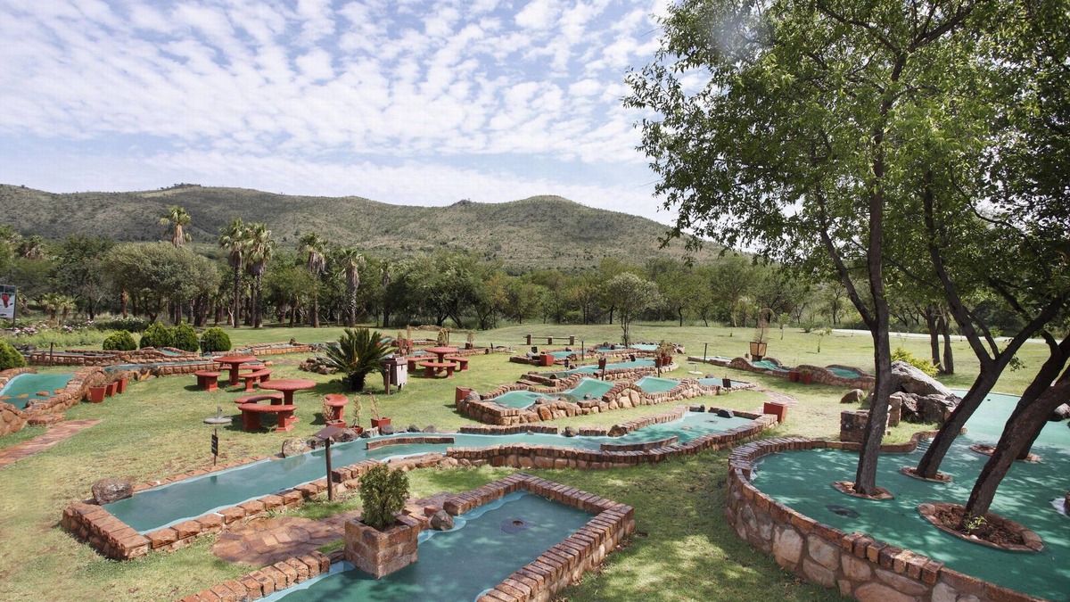 Sun City Hotel | The Cascades Hotel at Sun City Resort