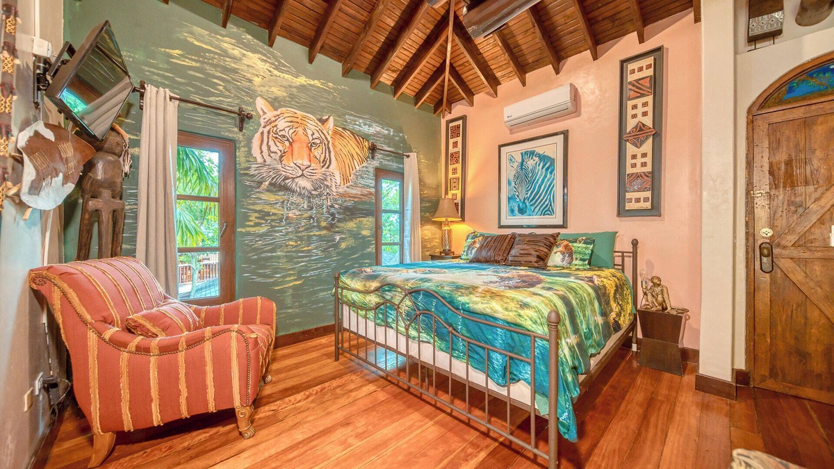 Antoneys Cay Cabin | The Castle at Caribe Tesoro is a multi-themed resort