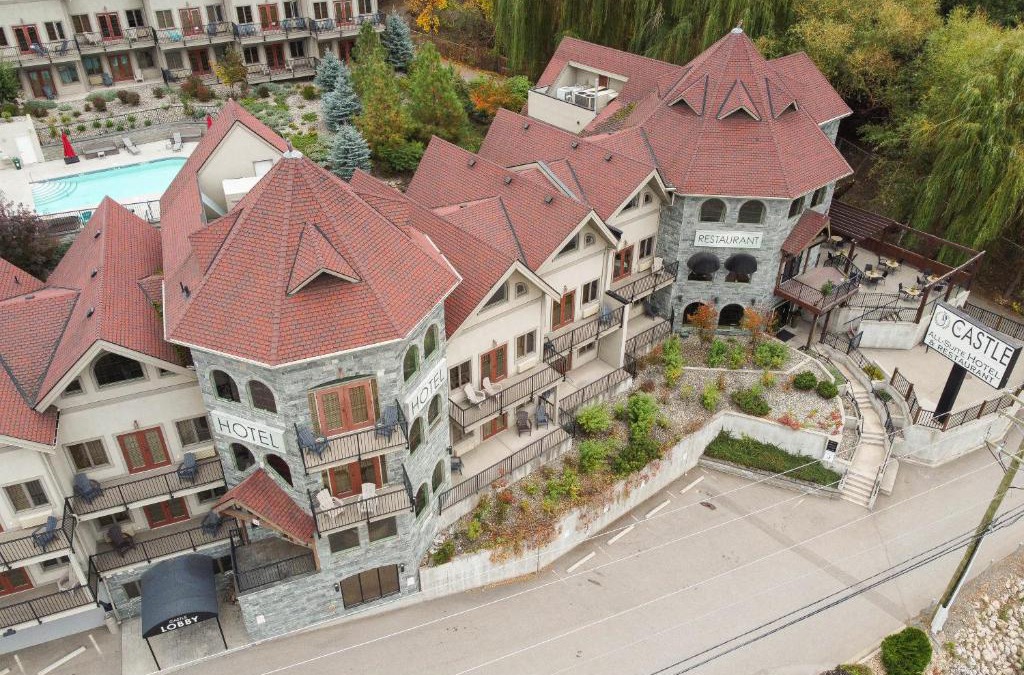 Vernon Hotel | The Castle at Swan Lake
