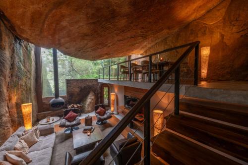 Lindula Cabin | The Cavern