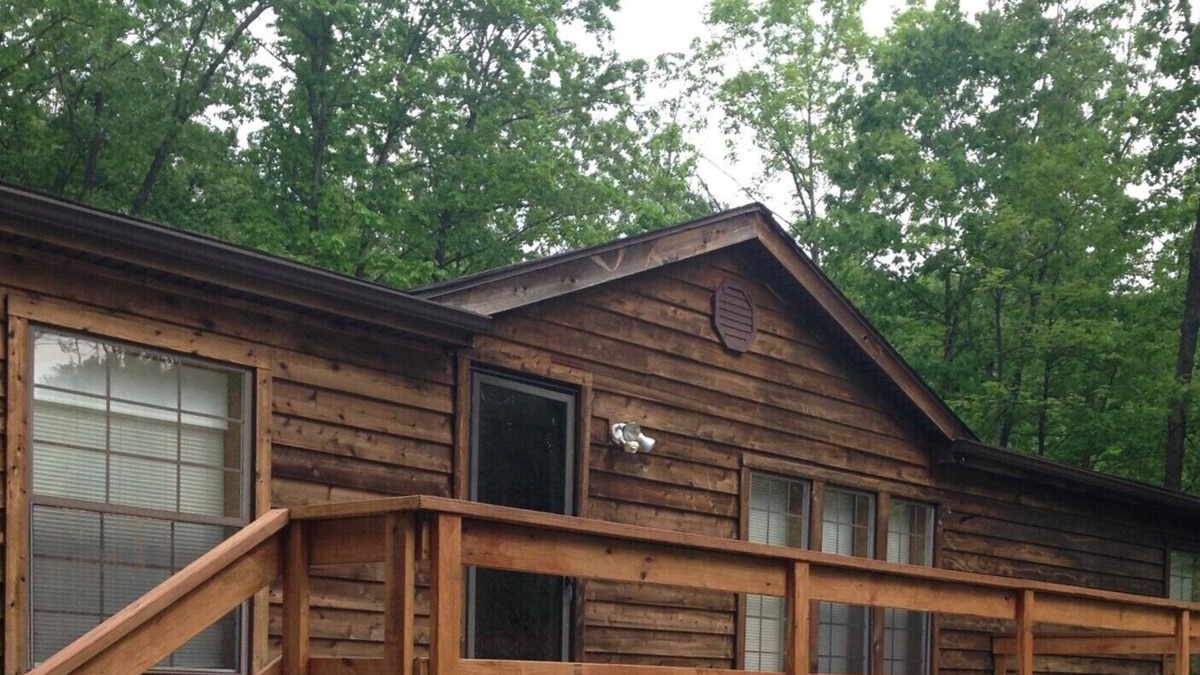 Wakefield House | The Cedar Getaway of Pike/Scioto County