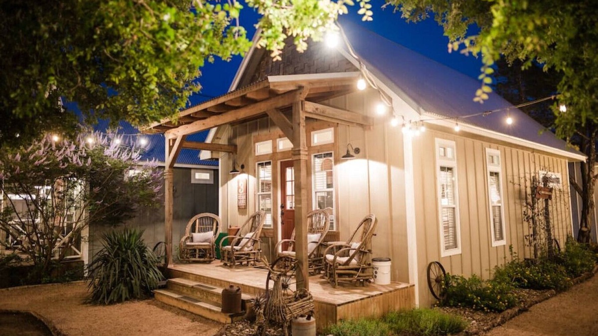 Gruene House | The Cedar Lodge at Gruene B&B