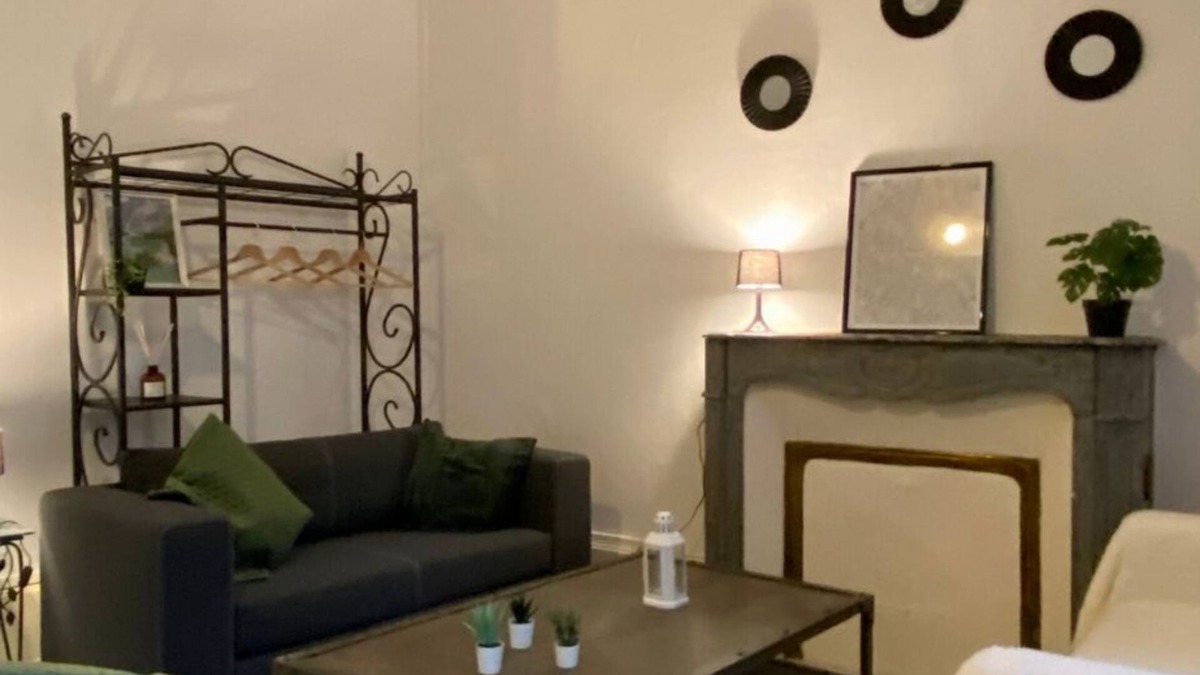 Nevers Apartment | The Chapter