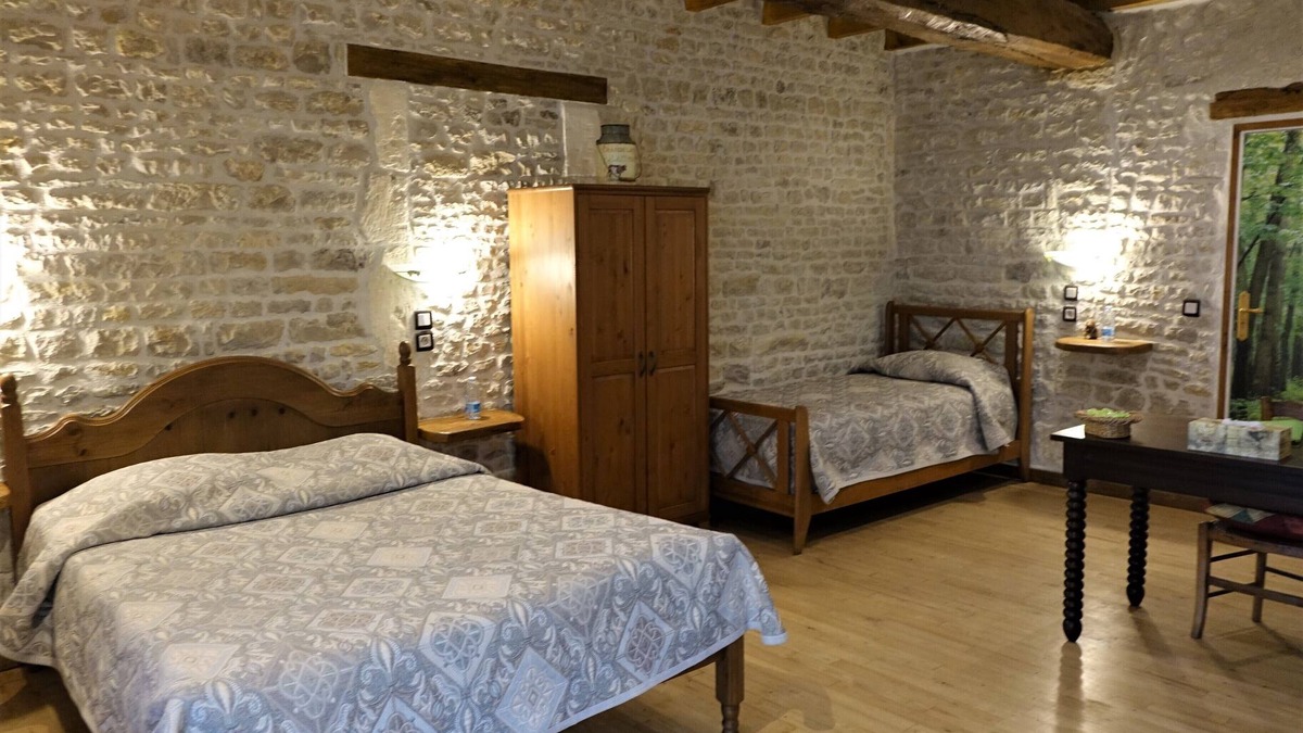 Andilly House | THE CHARMENTAISE charming B & B at the gates of La Rochelle and the Marais Poitevin