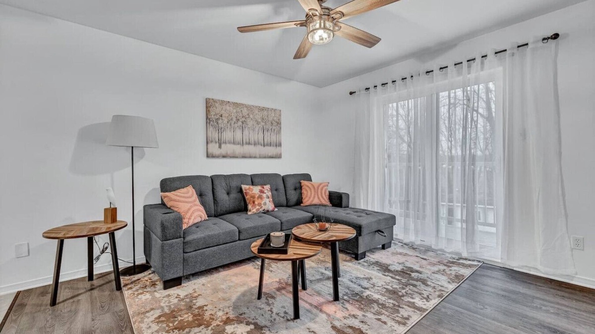 Gatineau Apartment | The charming 3 bedrooms river view apartment Gatineau/Ottawa