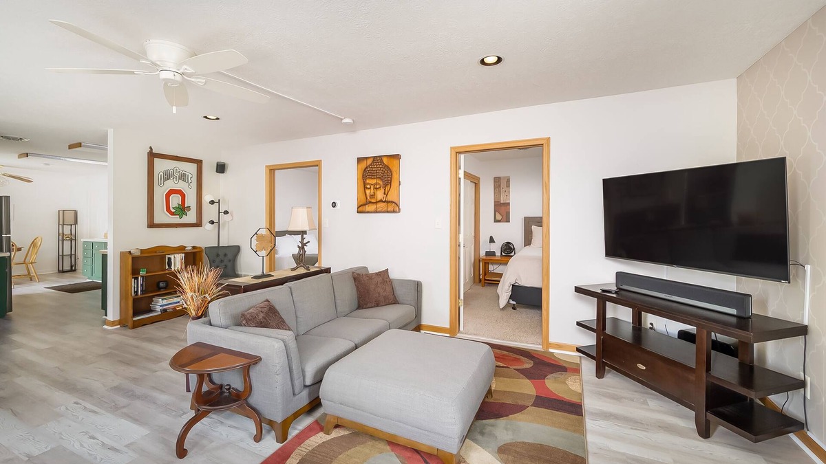Marysville House | The Charming Little Villa of Uptown Marysville