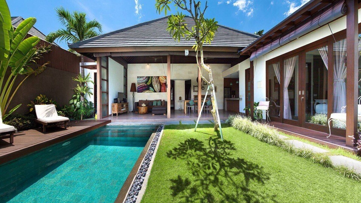 Central Seminyak Villa | The charming villa Coklat, nestled in picturesque Semenyak.