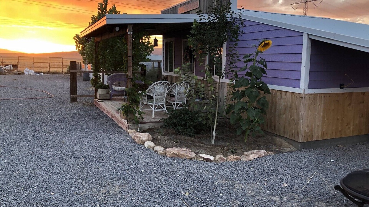 Utah County Cottage | The Chick Inn Bed Breakfast and Dinner!