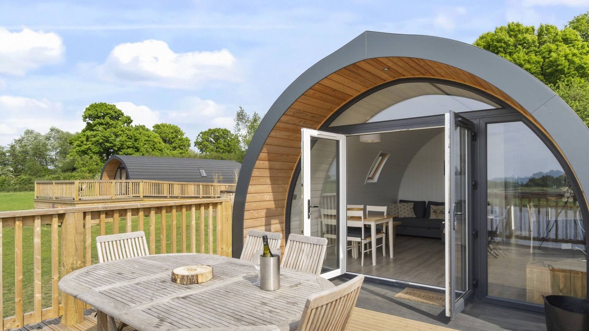 Hertford House | The Chicken Coop by Interhome
