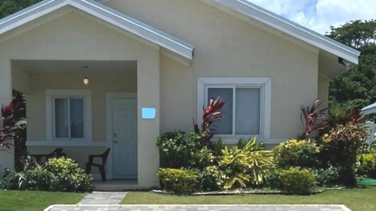 Lucea House | The Chill Spot - Escape. Relax. Enjoy. Your perfect getaway.