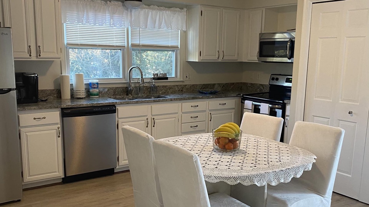 La Plata House | The choice is yours, choose The Overlook!