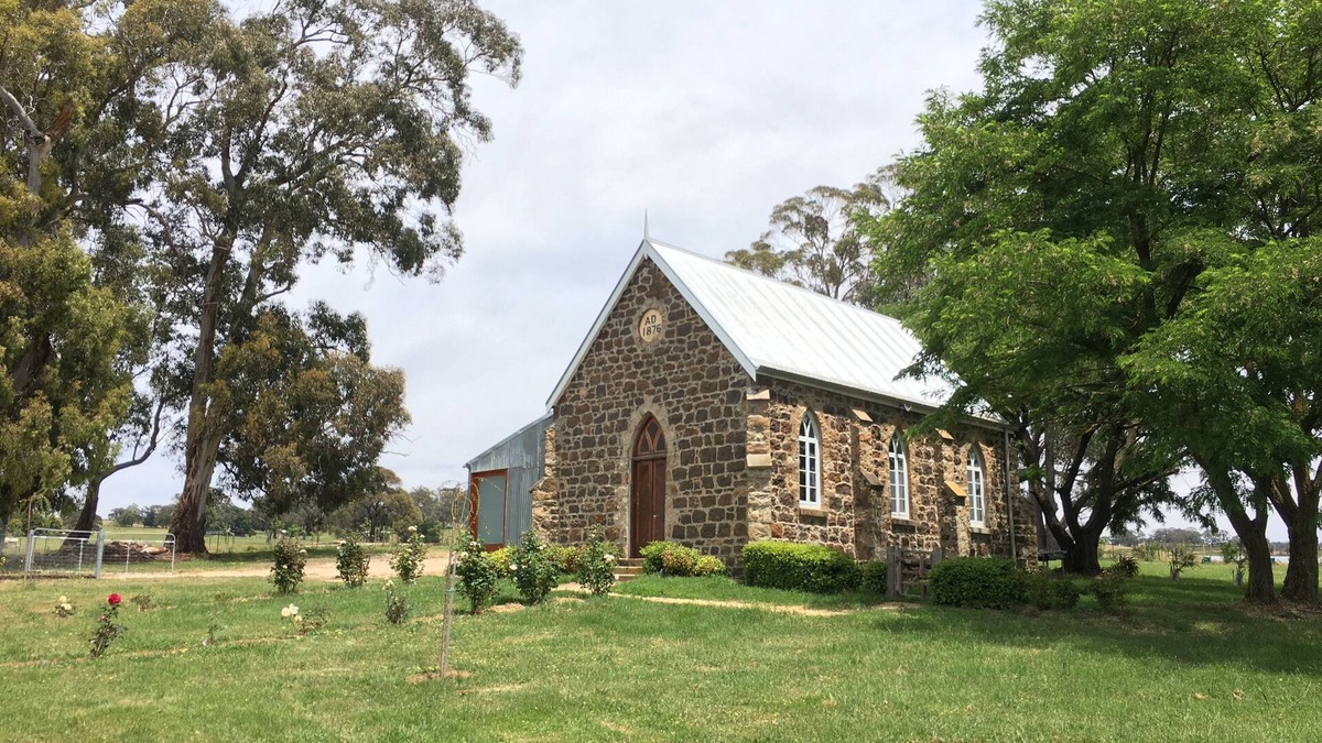 Laggan House | The church at Laggan, Luxury weekend getaway