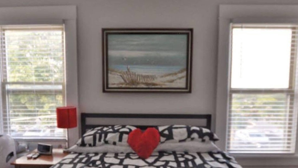 Olde Towne East Condo | The City Townhouse - 2 BR
