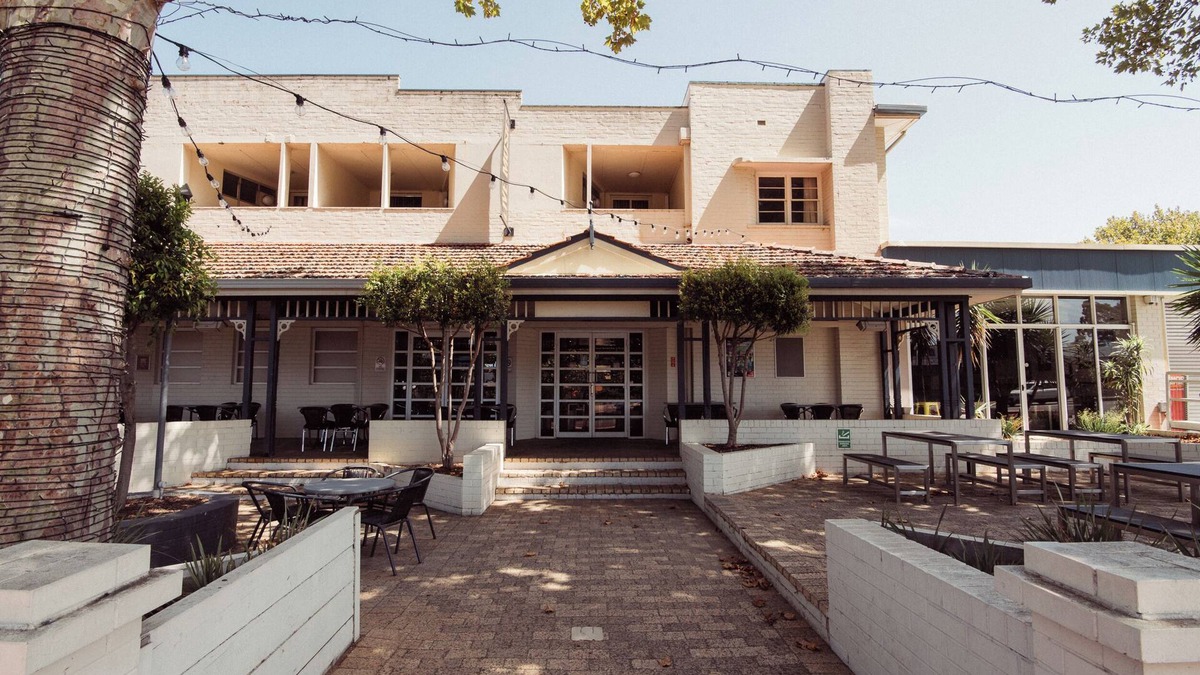 Inglewood Hotel | The Civic Hotel