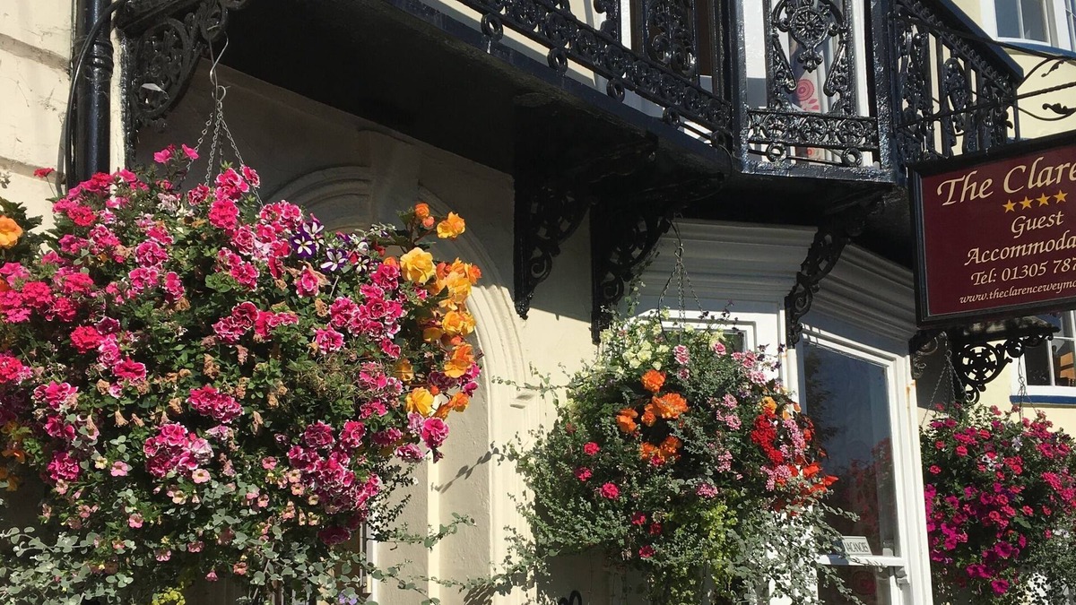 Weymouth Bed & Breakfast | The Clarence