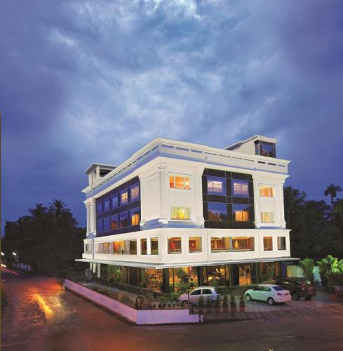 Maradu Hotel | The Classik Fort