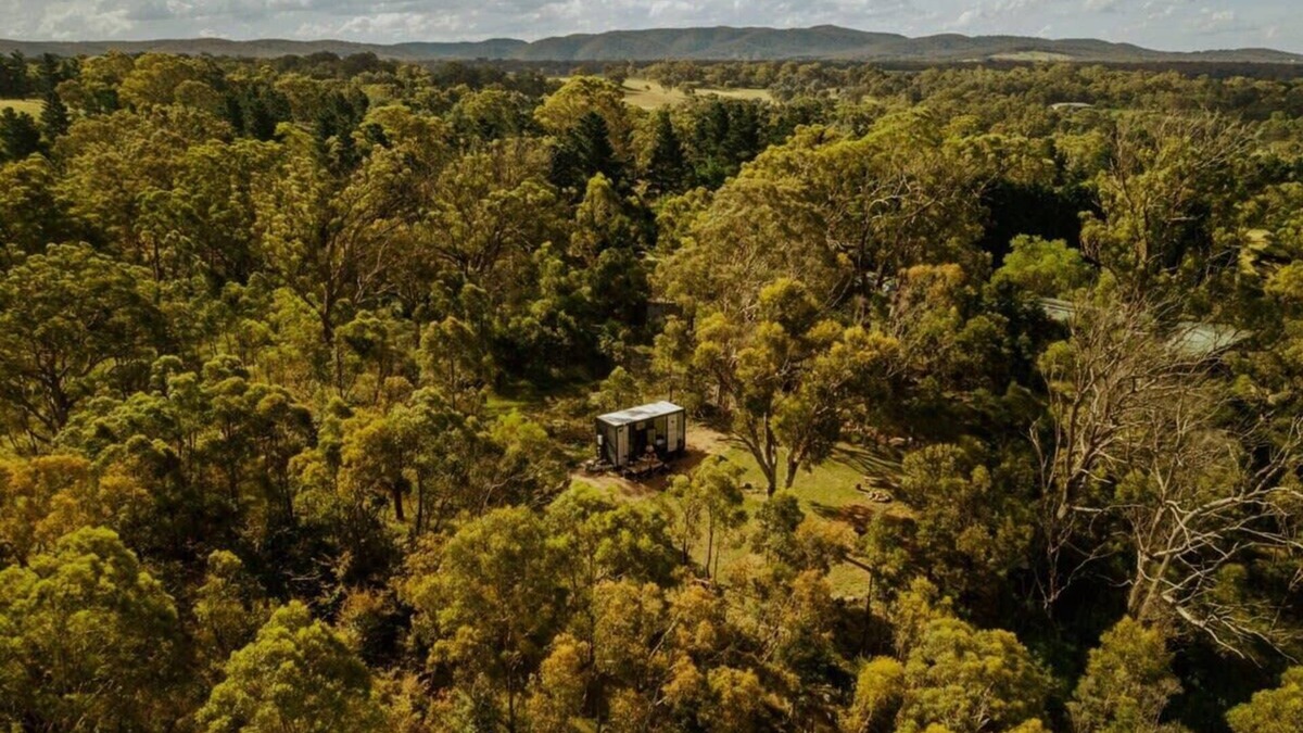 Bungonia House | The Clearing by Tiny Away