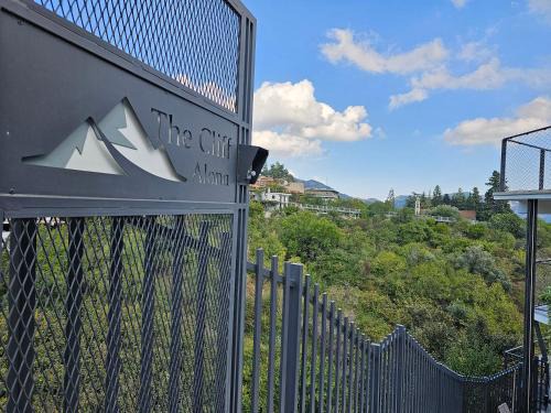 Alona Apartment | THE CLIFF ALONA