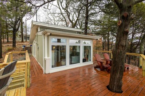 Shell Knob House | The Cliffhanger Cottage