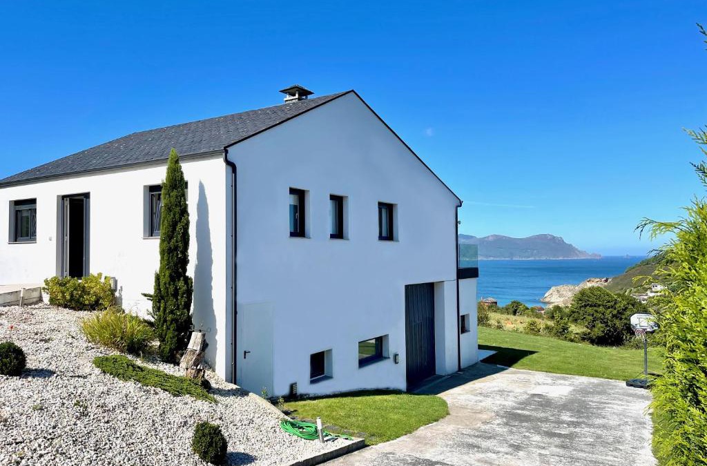 Ortigueira House | The Cliffs - Celtigos Blue Marine
