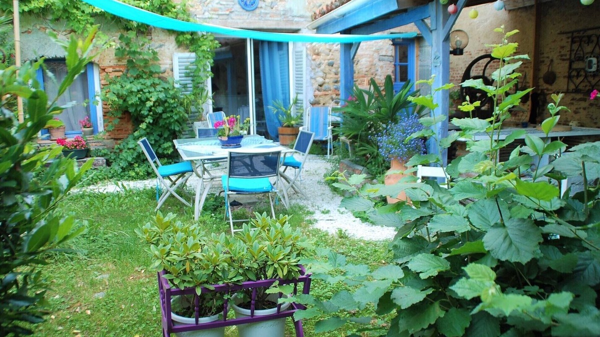 Rieux-Volvestre House | The Clos de l'Ange large independent studio