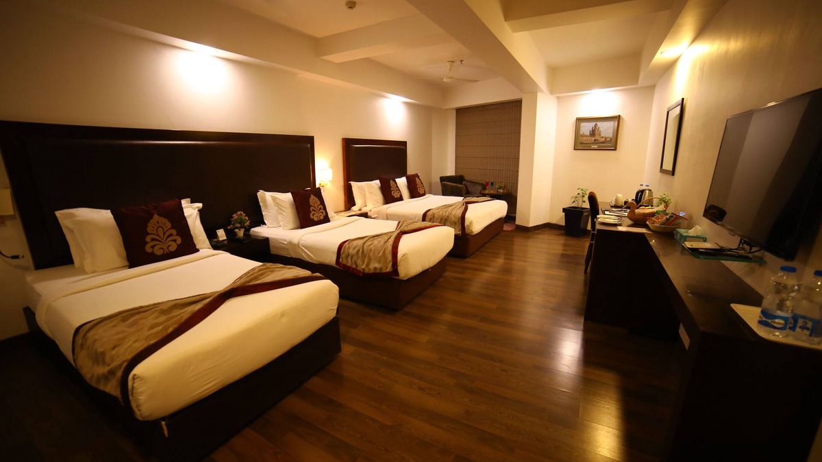 Ahmedabad Hotel | The Cloud Hotel