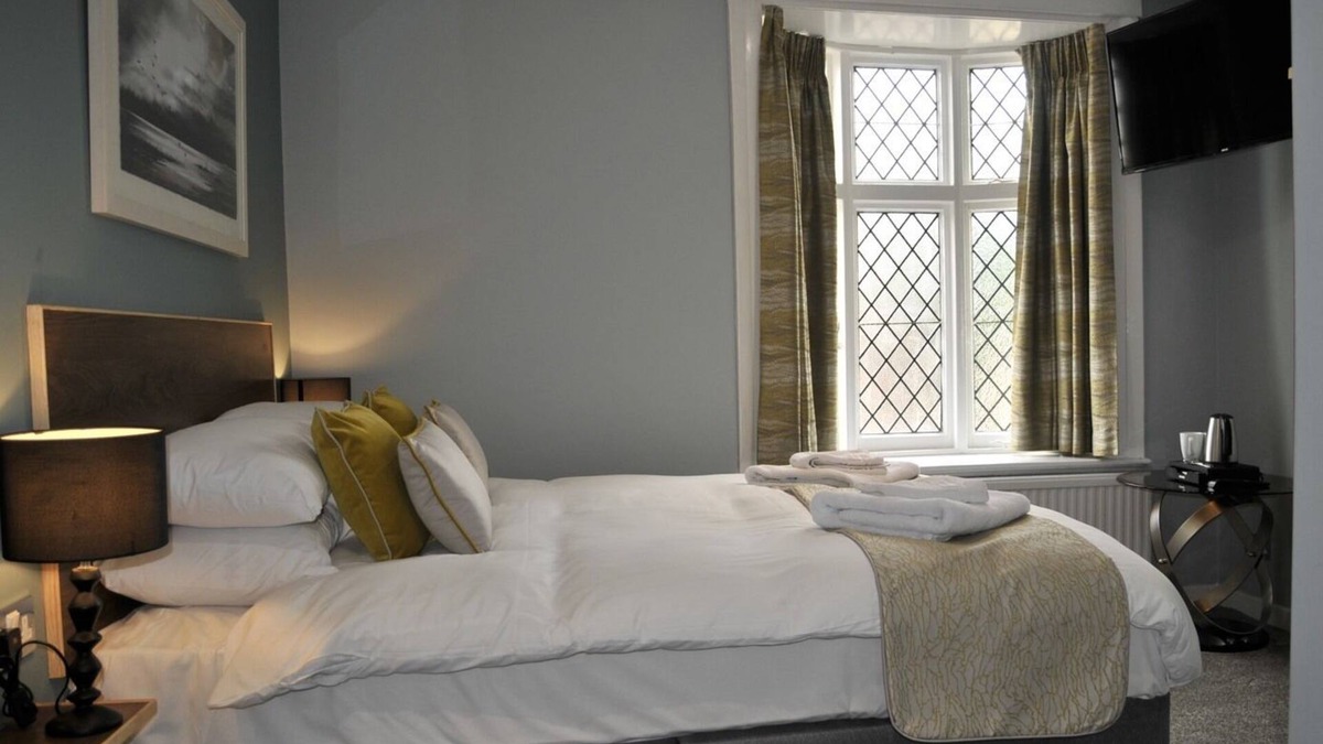 Coleshill Hotel | The Coach Hotel