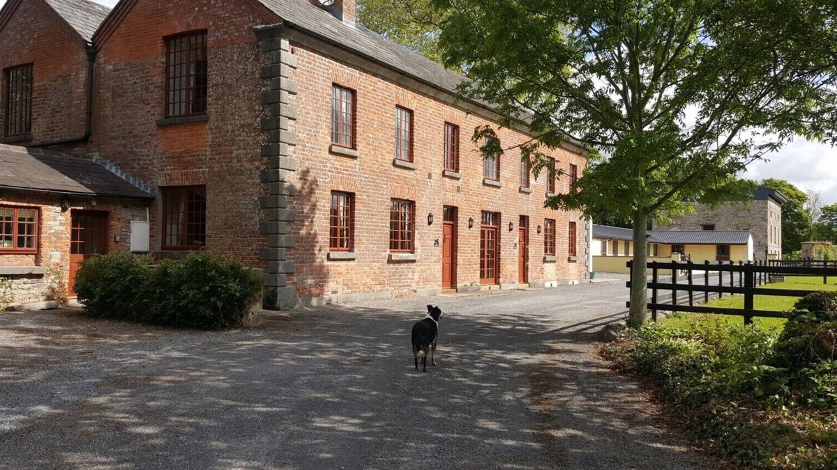 Piltown Ski Chalet | The Coach House, Belline Estate