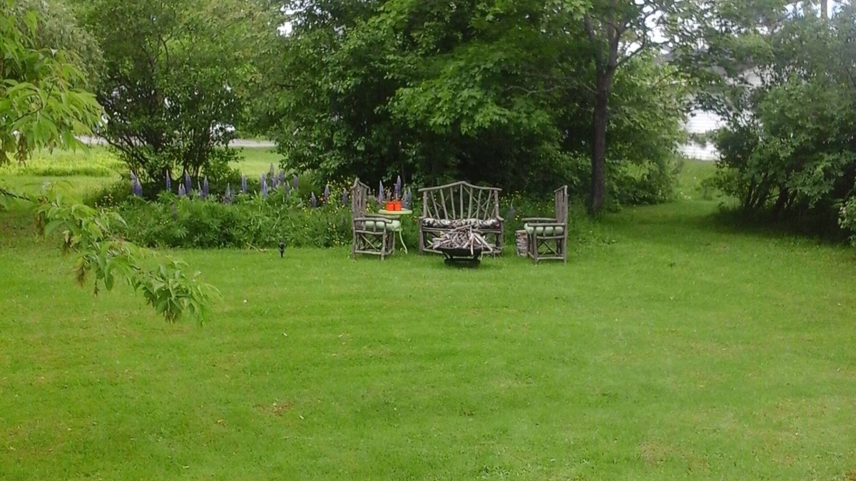 St. Stephen Bed & Breakfast | The Coach House