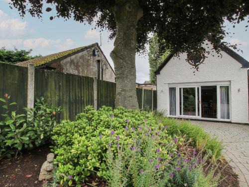Newcastle-Under-Lyme House | The Coach House
