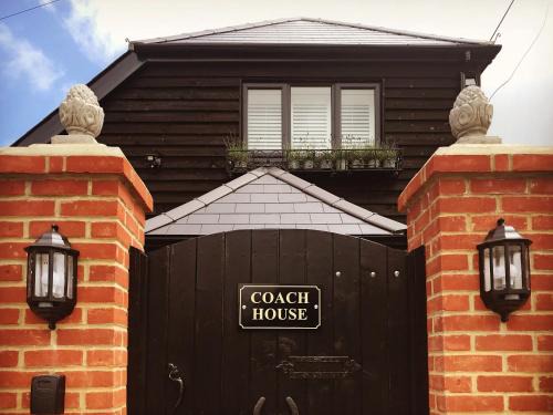 Whitstable House | The Coach House