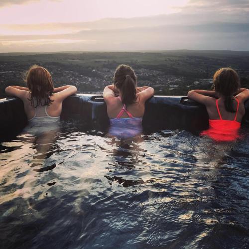 Hoylandswaine House | The Coach House & The Stables Yorkshire Peak District With and without hot tub options