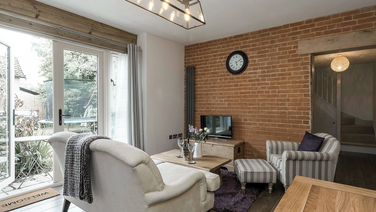 Saham Toney Cottage | The Coach House - UKC2365