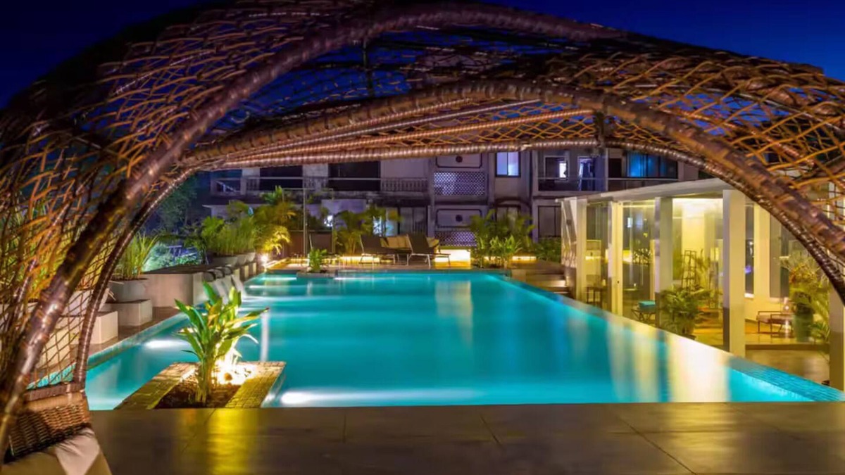 Nerul Apartment | The Coastal Nest - 2BHK by Da Alohas