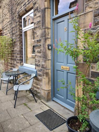 Wadsworth House | The Cobbles - Central, Parking, Netflix & Woodburner