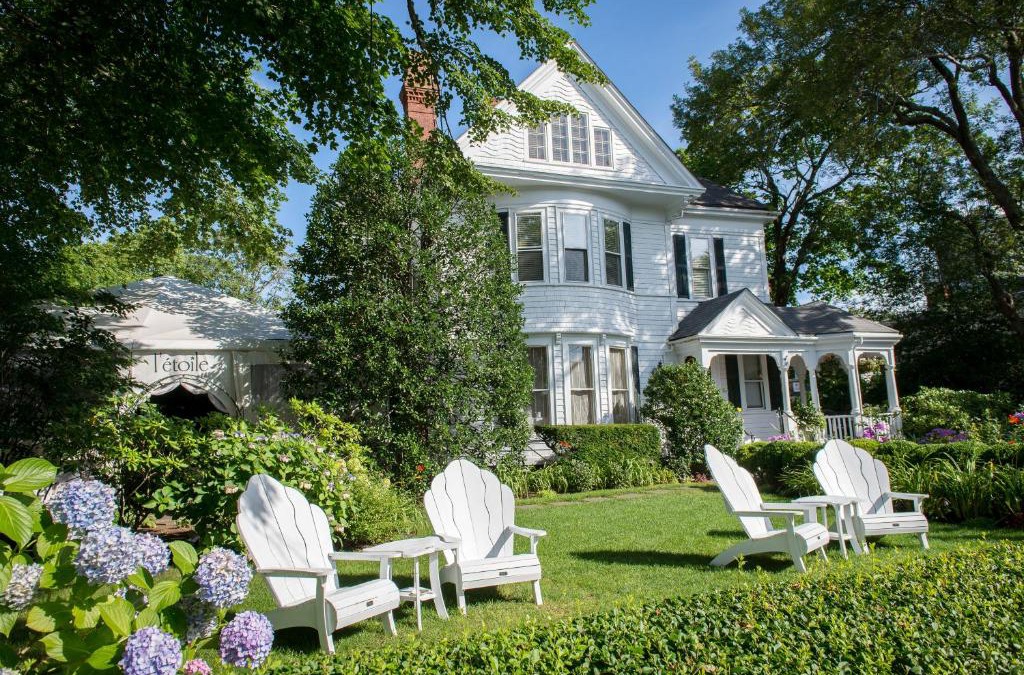 Edgartown Hotel | The Coco, The Edgartown Collection