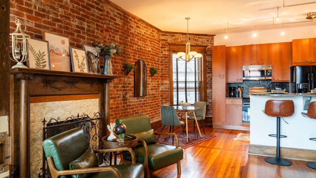 Cheesman Park Condo | The Colonnade Loft