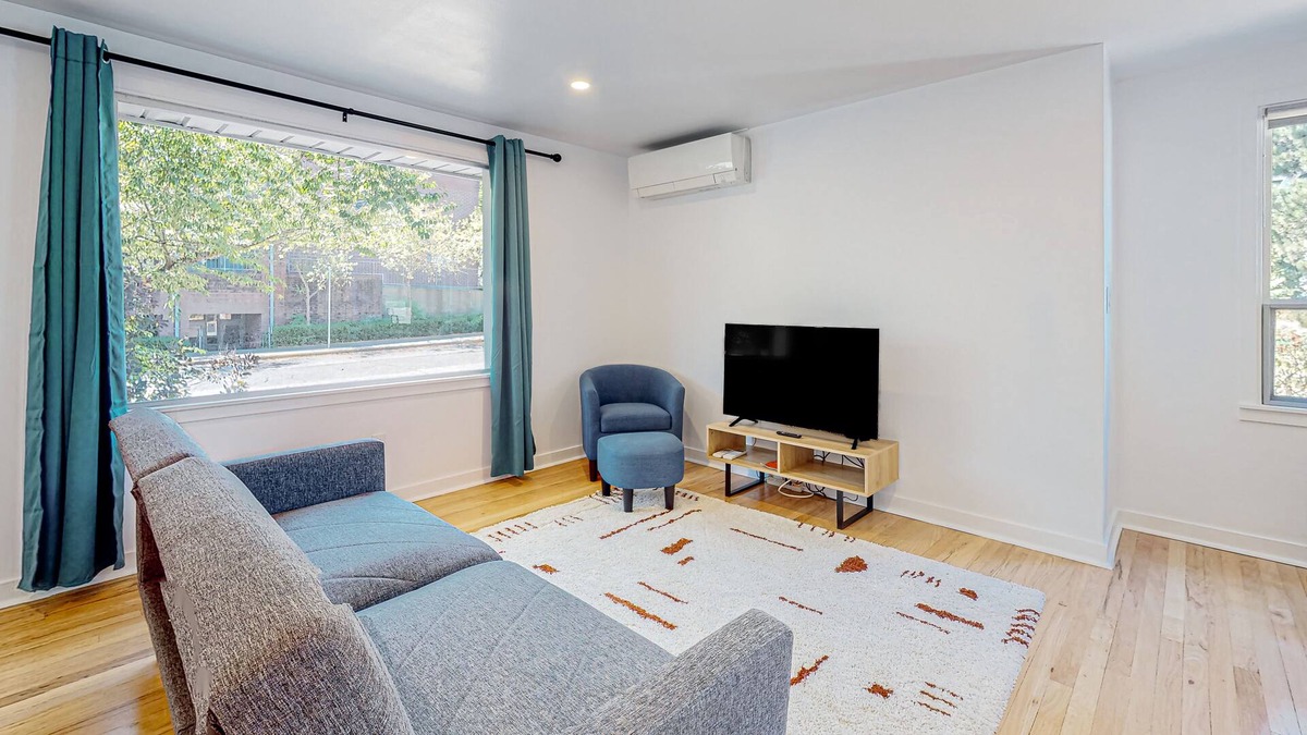 Columbia City House | The Columbia City Hideaway | Renovated, dog-friendly home with great yard/patio
