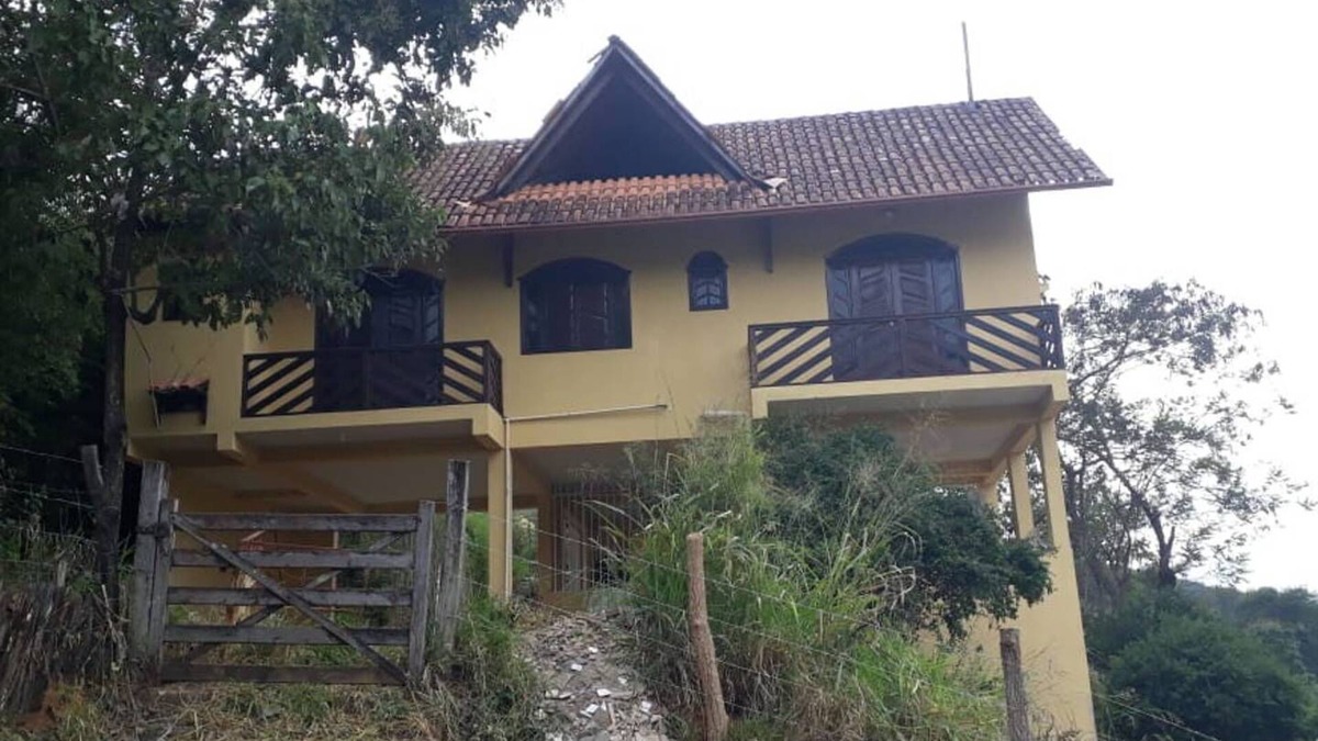 Engenheiro Caldas House | The comfort of the countryside near the city