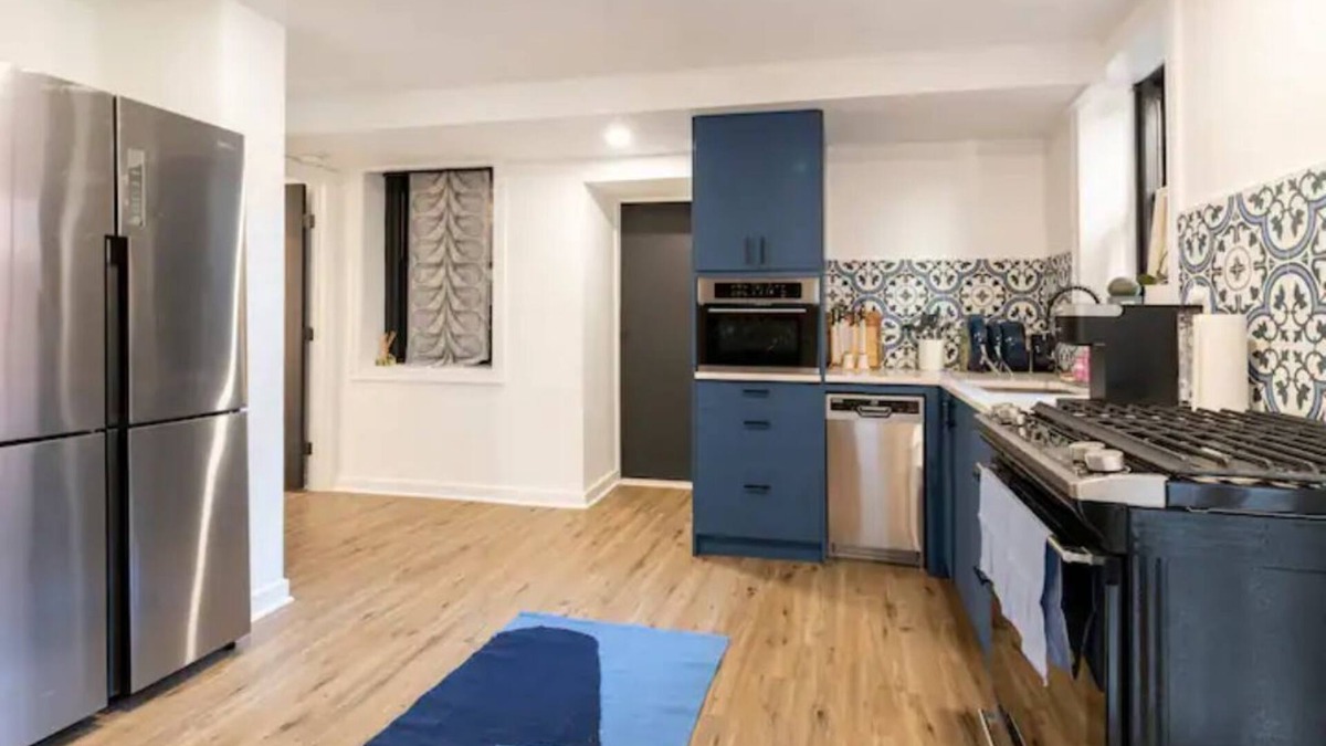 Mill River Condo | The Consulate Garden, New Haven