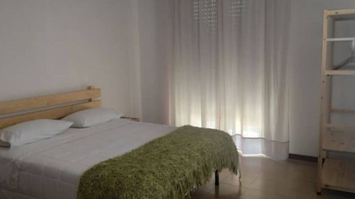 Belpasso House | The corner house
