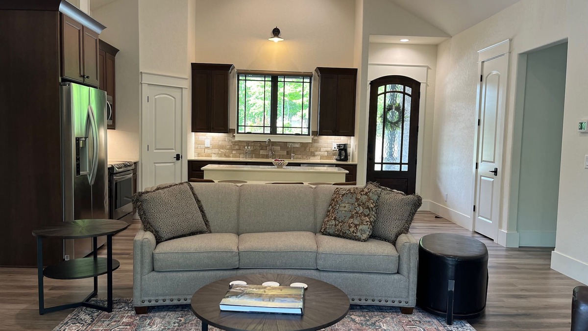 Tellico Village Cottage | The Cottage at Casa del Arbol (Tellico Village)